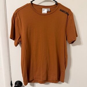 H&M Star Wars The Mandalorian Men's Rust T-Shirt Size Small